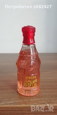 Парфюм Versace Red Jeans