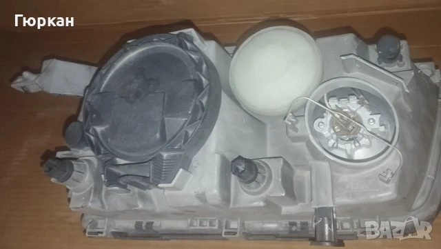 Оригинал Десен  Фар за Mercedes Benz C-Class W202, снимка 2 - Части - 51091021