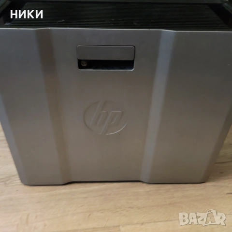 компютър HP Z820, снимка 4 - Работни компютри - 54027519