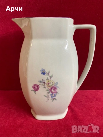 Ретро българска кана за вода