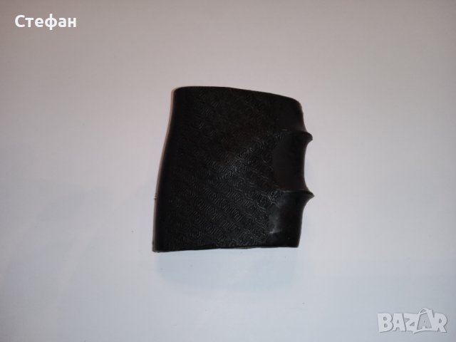 Гумена ръкохватка за ТТ и Макаров, снимка 2 - Оборудване и аксесоари за оръжия - 40537745