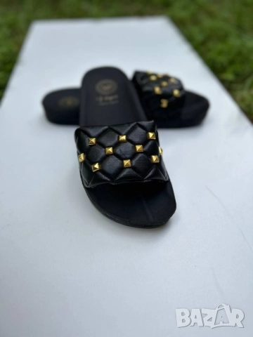 чехли , снимка 2 - Чехли - 51679445