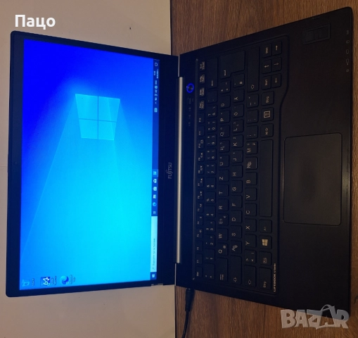 Fujitsu Lifebook U772