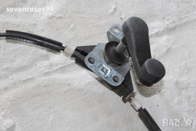 Машинка ръчна стъклоповдигач задна лява VW Passat 3, снимка 3 - Части - 36860474