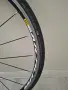 Предна шосейна капла Mavic Aksium, оборудвана с външна гума Schwalbe Durano Plus., снимка 4