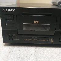 Дат дек / Digital audio tape deck Sony DTC-750 В много добро състояние. Всичко му работи. Има дистан, снимка 11 - Декове - 39114598