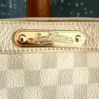 Louis Vuitton кожена чанта, снимка 2 - Чанти - 39829093