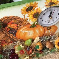 Настолен часовник-Благодатна есен!, снимка 2 - Декорация за дома - 42239284