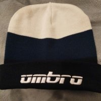  шапка Umbro, оригинал, снимка 1 - Шапки - 31166502