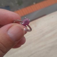 Сребърен пръстен с Натурален рубин, снимка 1 - Пръстени - 42077577