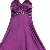 Сатенена лилава рокля с камъни, снимка 2 - Рокли - 29254338