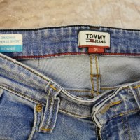 Мъжки къси панталони Tommy Jeans Men's Ronnie Short Azrl, Размер W28, снимка 5 - Къси панталони - 31068450