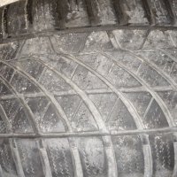 Зимна гума Hankook 225/45/17, снимка 1 - Гуми и джанти - 29260653