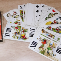 Taro карти Piatnik, снимка 1 - Карти за игра - 44587572