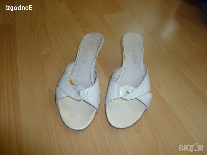 37н Бели летни чехли от естествена кожа, снимка 1