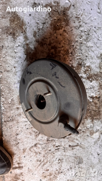 Серво усилвател / Спирачна помпа за Peugeot 207 2007 - 9657455580, снимка 1