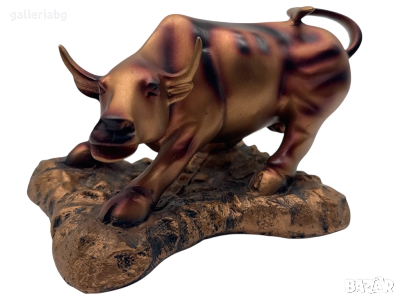 Декоративна фигура Бик – символ на сила и късмет, снимка 1