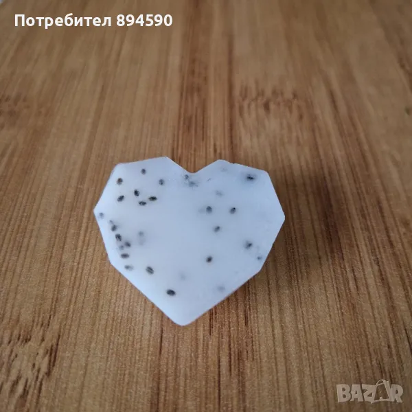 Малки ръчно изработени глицеринови сапунчета , снимка 1