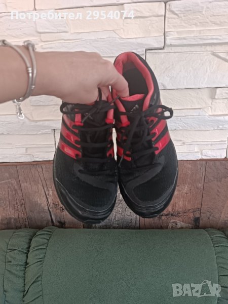 оригинални маратонки Адидас 40/41номер, снимка 1