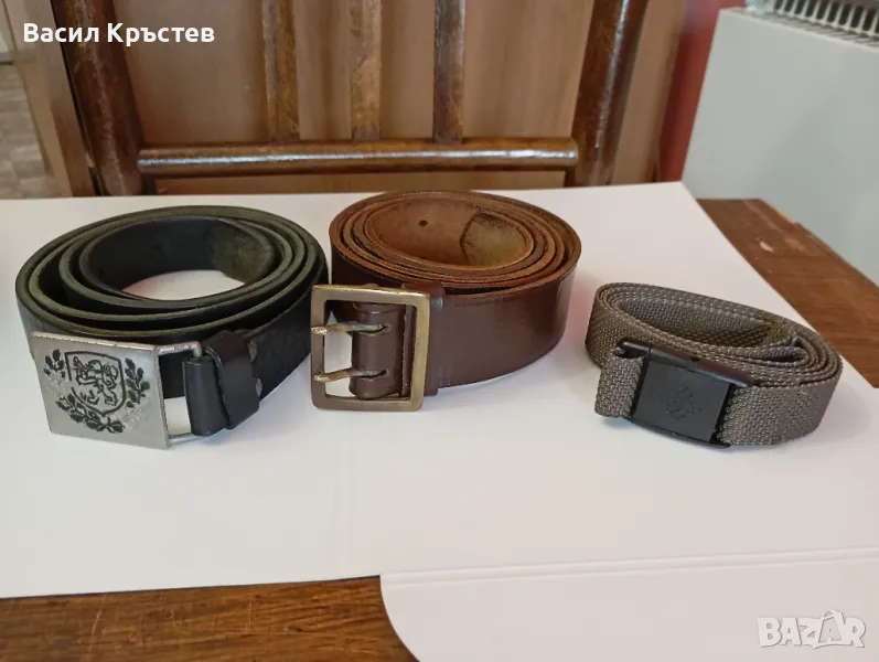 Офицерски кожен колан, Пожарникарски, Шапка Филц, Вратовръзки "Албена" и др. 30 бр., Кожени ръкавици, снимка 1