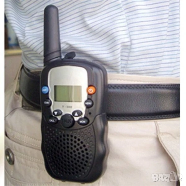 Уоки Токи 3 км с Фенер и LCD Черен 1 бр , снимка 1