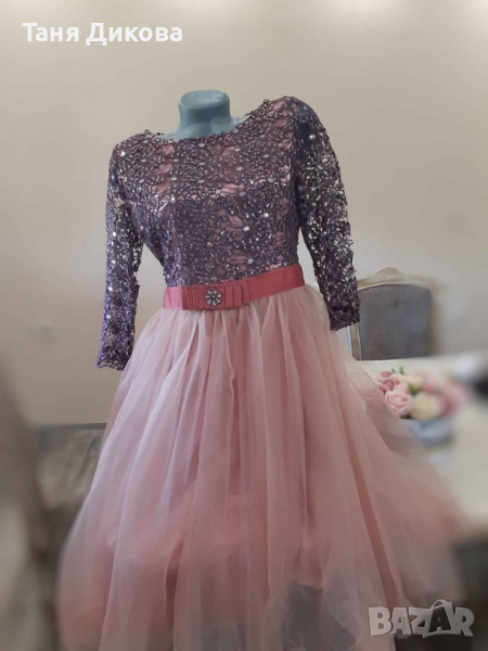 Дамска рокля, снимка 1