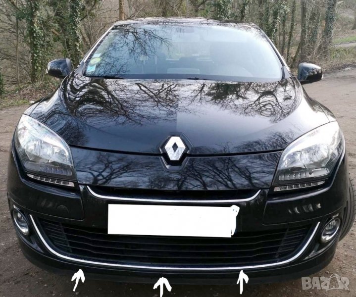 Лайстна за решетка в предната броня на Renault Megane /13-15г./, снимка 1