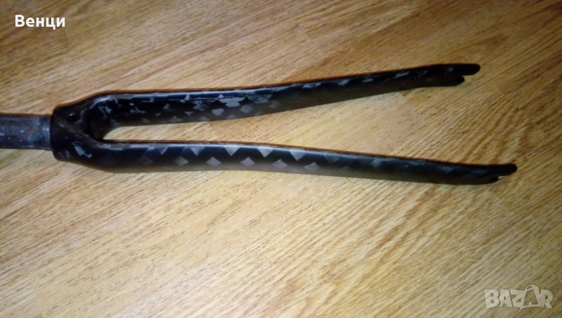 Карбонова вилка , снимка 1