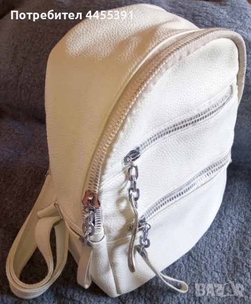 Елегантна дамска бяла раница, снимка 1