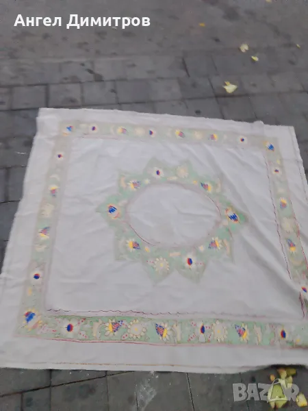 Голяма покривка бродерия , снимка 1