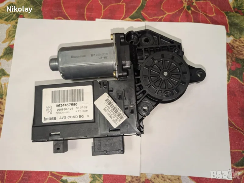 Машинка ел стъкло предно ляво за PEUGEOT 307, снимка 1