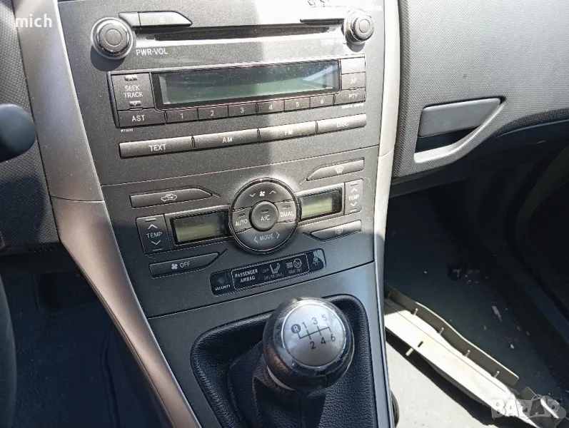 Toyota auris  на части / valvematic/132 к.с / 6 скорости , снимка 1