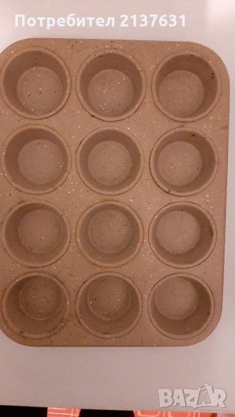 ФОРМА  за  МЪФИНИ, снимка 1