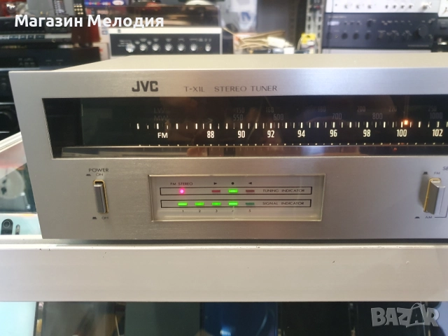 Тунер JVC T-X1L В отлично техническо и визуално състояние., снимка 3 - Декове - 51375773