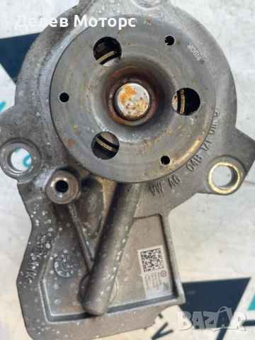 Водна помпа 04B121011D за Skoda Fabia 1.4 TDI, 90 кс., двигател CUS, 2018 г., euro 6B, 126 000 km, снимка 2 - Части - 51054438