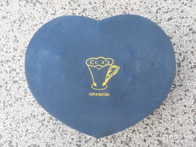 Yamasen 24 ct gold - НОВ сервиз от 6 чаши за кафе от фин японски порцелан, снимка 2 - Сервизи - 55942567