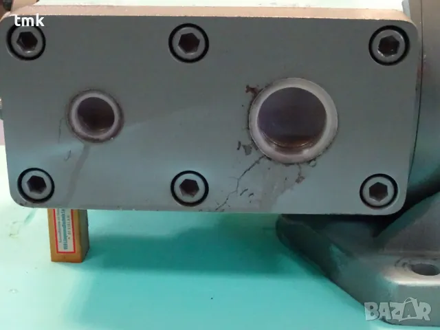 Хидравлична помпа YUKEN 50150T-17-75-L-RL-40 vane pump 70Bar, снимка 8 - Резервни части за машини - 47463894