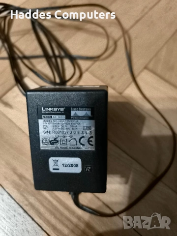 Linksys (Cisco) SD2005 5-Port 10/100/1000 Gigabit Switch, снимка 3 - Суичове - 53891666