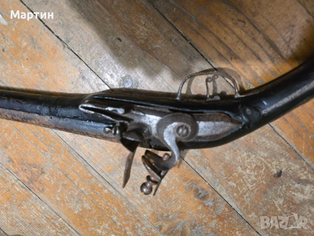 Античен кремъчен пистолет – ръчна изработка, 18–19 век Цена: 2200 лв.  Продавам старинен кремъчен пи, снимка 3 - Бойно оръжие - 50526360