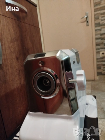 Електрическа месомелачка, снимка 5 - Месомелачки - 53214695