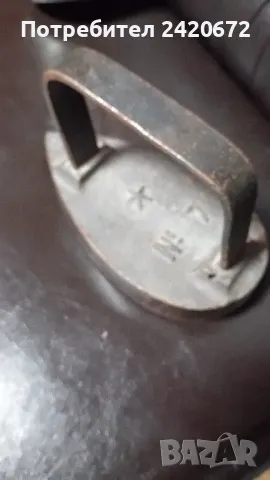 чугунена стара ютия, снимка 1