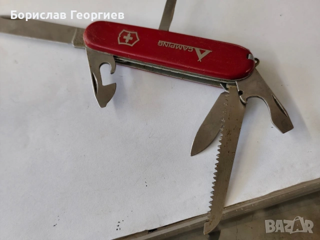 Джобен нож victorinox hiker, снимка 4 - Ножове - 54328562