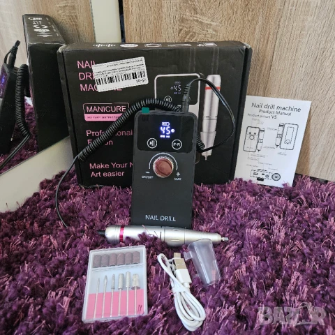 Черна пила за сваляне на геллак с тъч бутони