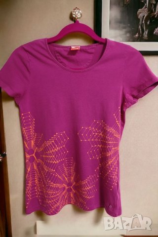 Puma дамска тениска S размер лилава, снимка 1 - Тениски - 36401047