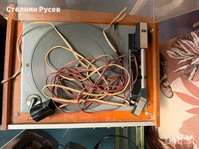 180865 грамофон акорд 201 стерео  -грамофон цена 35 евро    имам и 180868 4бр тонколони akords ретро, снимка 3 - Грамофони - 55743265