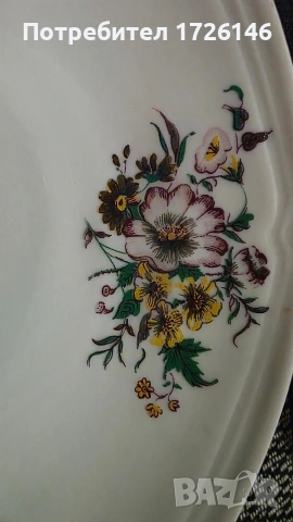 Порцеланова чиния Дянко Стефанов с червен кант , снимка 2 - Чинии - 54059180