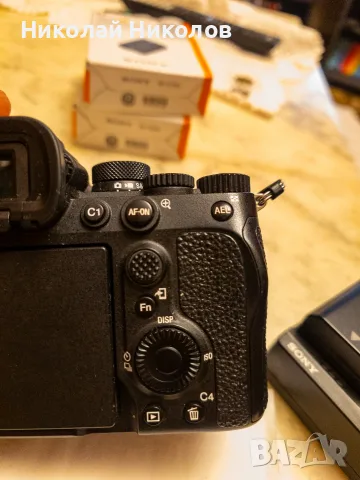 Sony a7IV фотоапарат, с батерии и зарядни, снимка 6 - Фотоапарати - 55778288