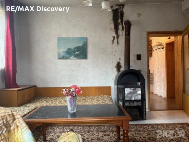 Топ имот в тих квартал в градска среда, снимка 2 - Къщи - 54108425