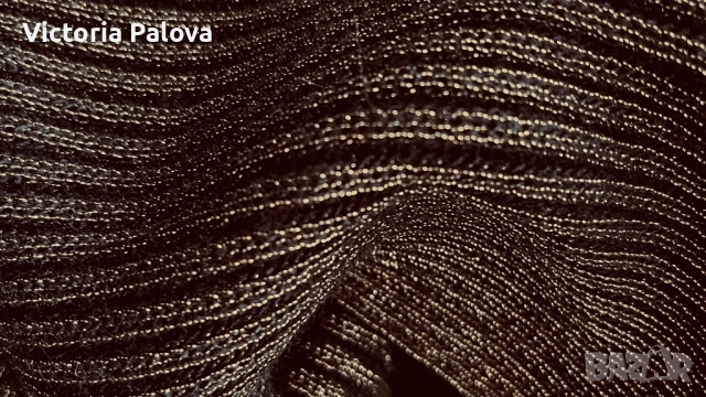 Луксозен италиански шал от модна къща  POI…BY KRIZIA, снимка 5 - Шалове - 53167022