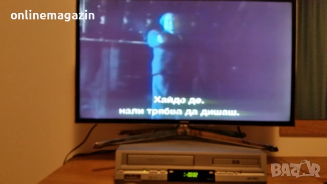 Видеокасета " ДВОЕН УДАР " VHS, снимка 9 - Други жанрове - 54072149